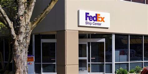 fedex drop off decatur illinois|More.